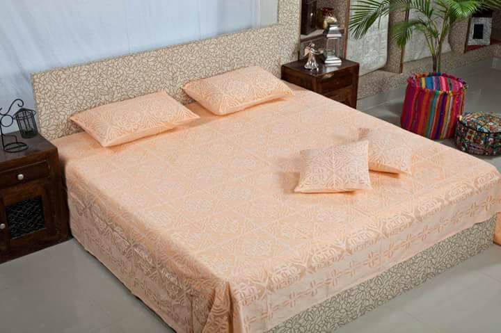 applique work double bedsheet with cotton cambric and organdy best quality