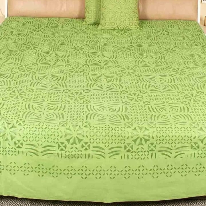 applique work double bedsheet with cotton cambric and organdy best quality